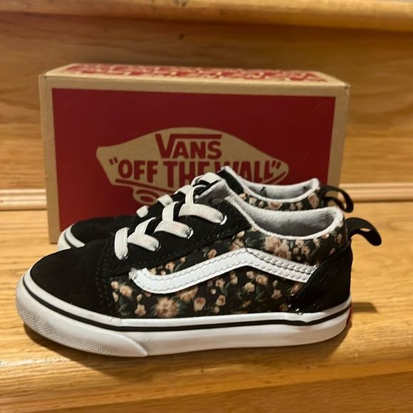 Vans Other - VANS OLD SKUL KIDS C 8.5